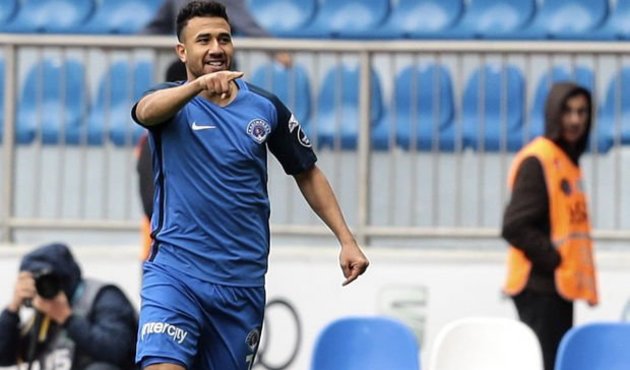 Devlerin Trezeguet savaşı!