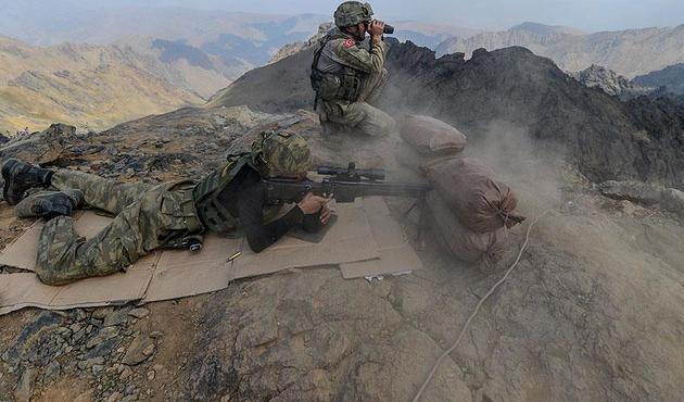 Irak sınırında PKK'ya dev operasyon...
