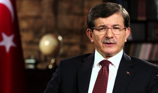 İlnur Çevik'ten Ahmet Davutoğlu tepkisi!
