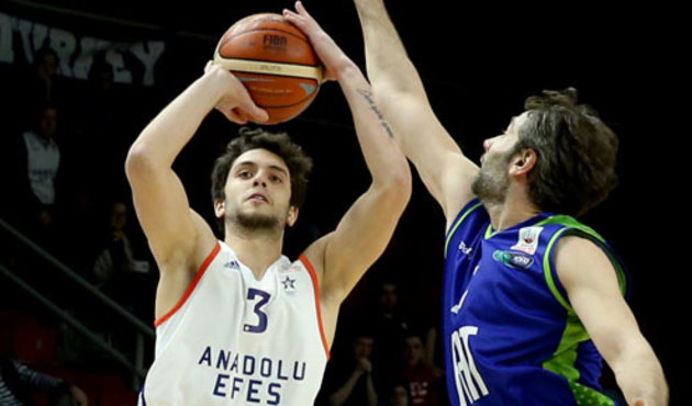 Anadolu Efes, Tofaş'ı 87-79 mağlup etti!