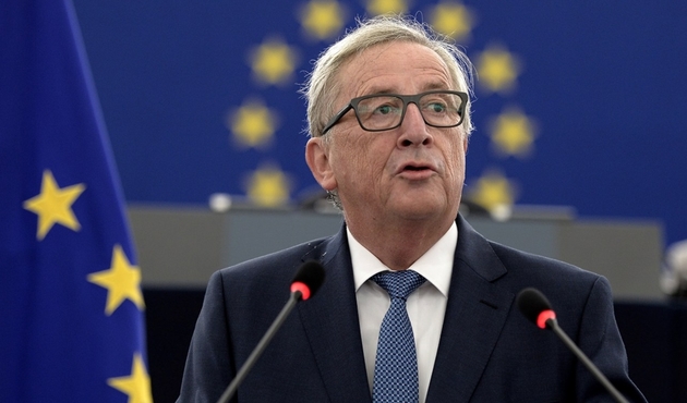 Junker: Türkiye ile müzakerelerin devamının garantörüyüm...