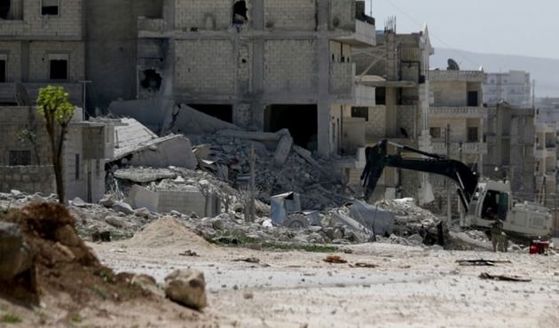 Afrin'de patlama! Teröristlerin tuzağı 3 sivili öldürdü
