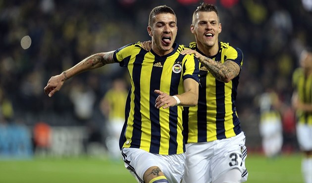 Neustadter'den transfer açıklaması!