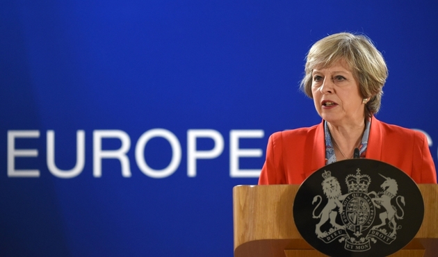 May: Hep birlikte Rusya'ya mesaj gönderdik...