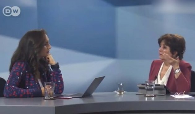 "İneğe tapana, Budha heykelini kutsal görene bir şey demiyorsun, 'cuma'dan sana ne"...