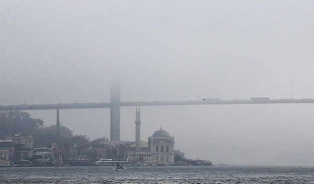 İstanbul Boğazı gemi geçişlerine kapatıldı!
