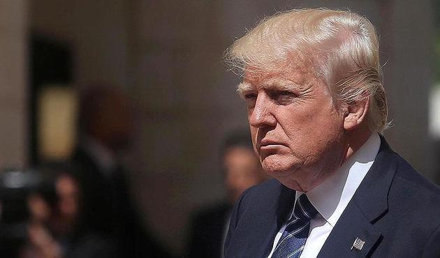 Trump'a bakan dayanmıyor! Onu da değiştiriyor...