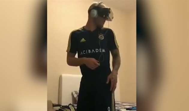 Fernandao'nun sanal gerçeklik gözlüğü ile imtihanı! / VİDEO