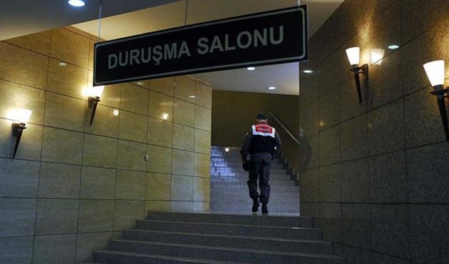 Beraat haberini duyunca sevinçten öldü!