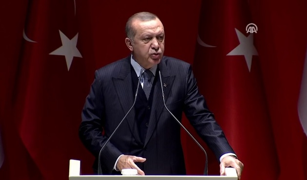 Erdoğan'dan Macron'a çok sert cevap: Haddini ve boyunu aşan bir beyan!