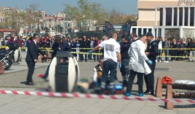 Önce kalbinden bıçakladı, ardından iki el ateş etti!