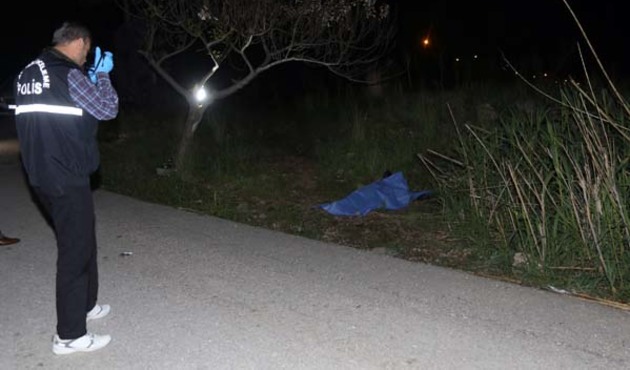 17 yaşındaki çocuğun cesedi yol kenarında bulundu!