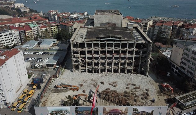 Erdoğan "Çatlayın patlayın yıktık" demişti! İşte AKM'nin son hali...