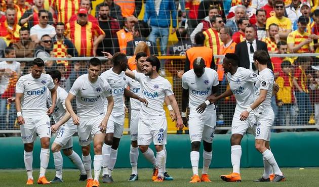 Göztepe'ye Kasımpaşa darbesi!