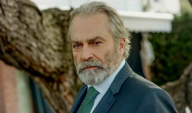 Haluk Bilginer: 'Mesleksiz ünlülere 'sanatçı' diyoruz!