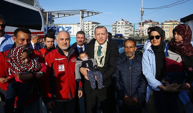 Cumhurbaşkanı Erdoğan, Kerim bebekle buluştu!