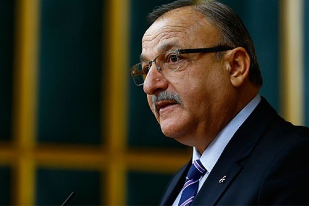 MHP'den istifa eden Oktay Vural rengini belli etti!