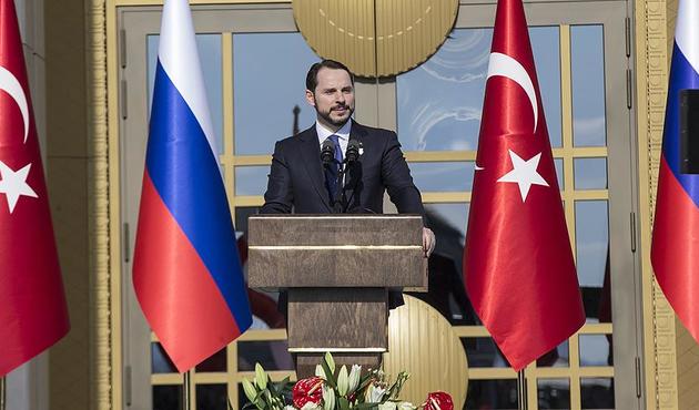 Bakan Albayrak: 7 gün 24 saat kesintisiz elektrik üreteceğiz