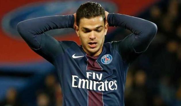 Ben Arfa 1 yıldır paf takımda...
