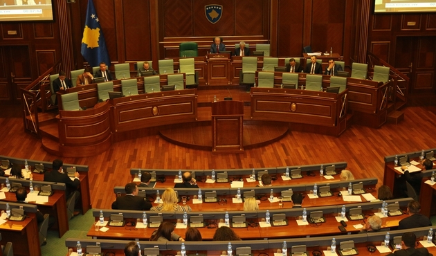 Kosova Meclisi'nde gündem FETÖ...
