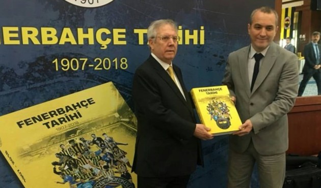 Fenerbahçe Tarihi kitabının ilk tanıtımı yapıldı!