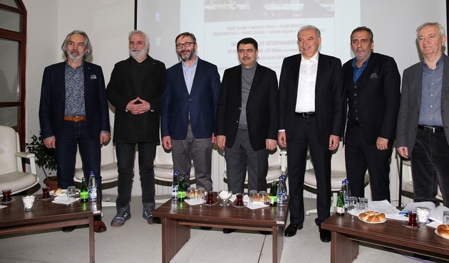 Başkan Uysal "Kütüphanede Bir Gece" etkiliğinde gençlerle buluştu!