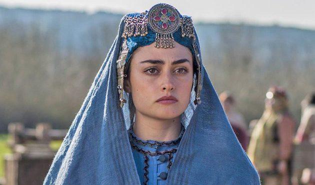 Diriliş'in Halime'si eşini öve öve bitiremedi!