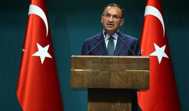Hükümet Sözcüsü'nden Yunan bakanlara sert yanıt!