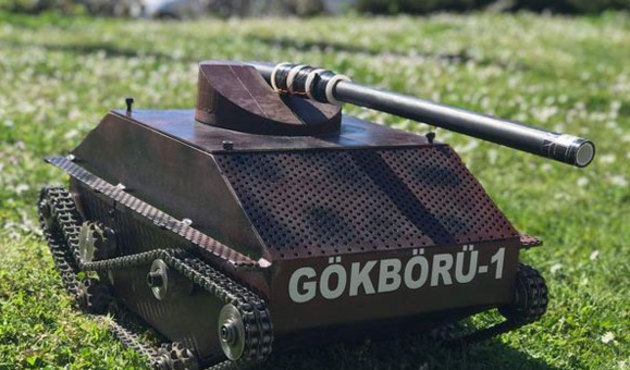 Üniversite öğrencilerinden insansız tank ve manyetik fırlatıcı!