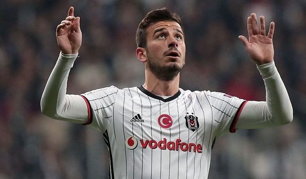 Oğuzhan İngiltere yolcusu!