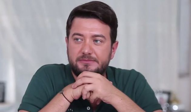 Onur Büyüktopçu'nun sevgilisini görenler gözlerini ondan alamadı!