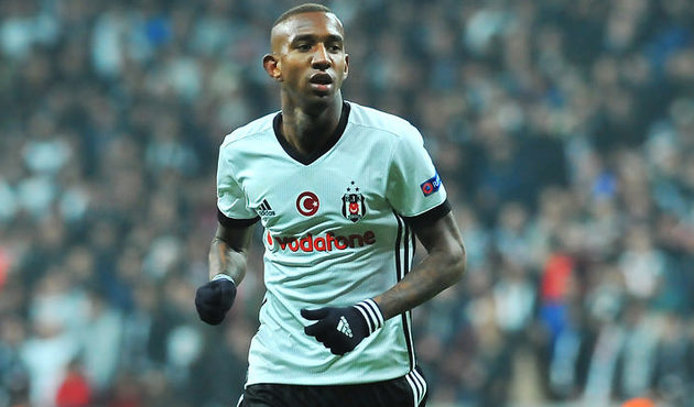 Talisca attığı gollerle devleri solladı!