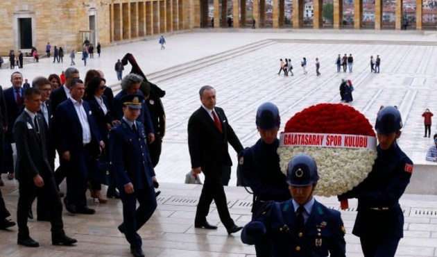 Galatasaray Anıtkabir'i ziyaret etti!