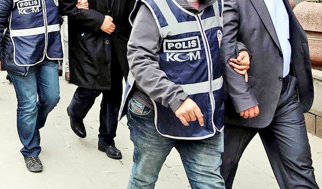 Kapatılan FETÖ okullarında görev yapan öğretmenler için gözaltı kararı!