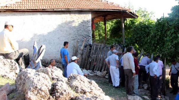 İkiz bebeklere hamile eşe korkunç infaz