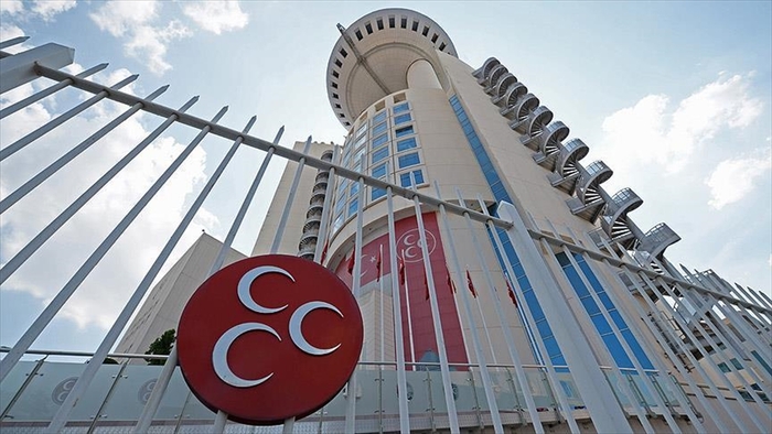 MHP'de muhaliflere mahkeme şoku