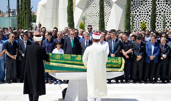 Erdoğan cenazeye gelince, hepsi ters köşe oldu!