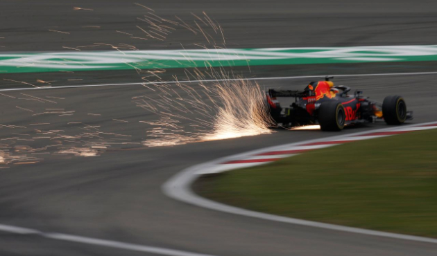 Çin'de zafer Ricciardo'nun!