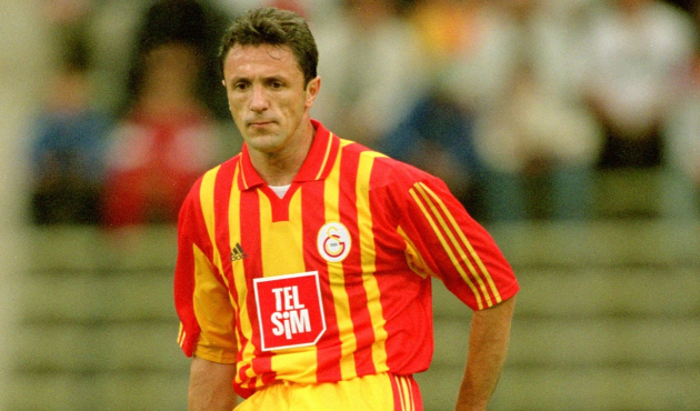 Popescu, tarihi kramponlarını satıyor!