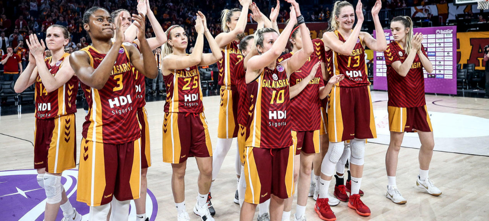 Galatasaray şampiyonluk için parkede!