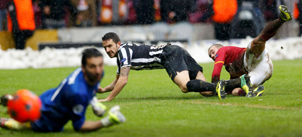 UEFA, G.Saray'ı Şampiyonlar Ligi listesine aldı!