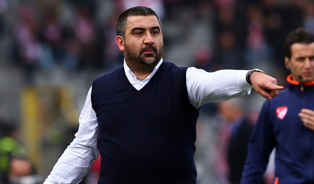 Ümit Özat görevine devam kararı aldı!