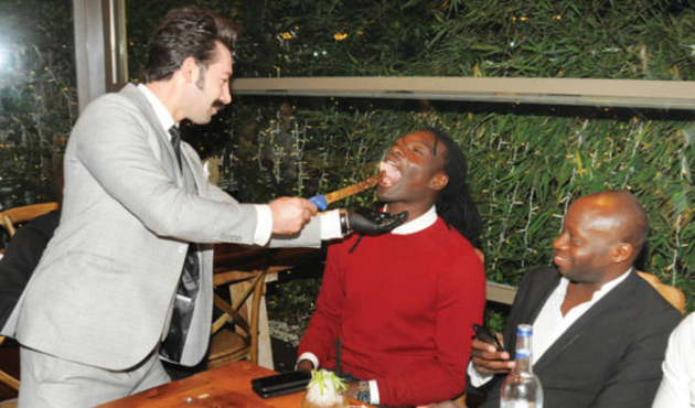 Gomis Nusr-Et'i kuruttu! Tam 8 kilo...