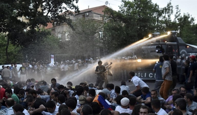 Ermenistan'da gerilim artıyor!