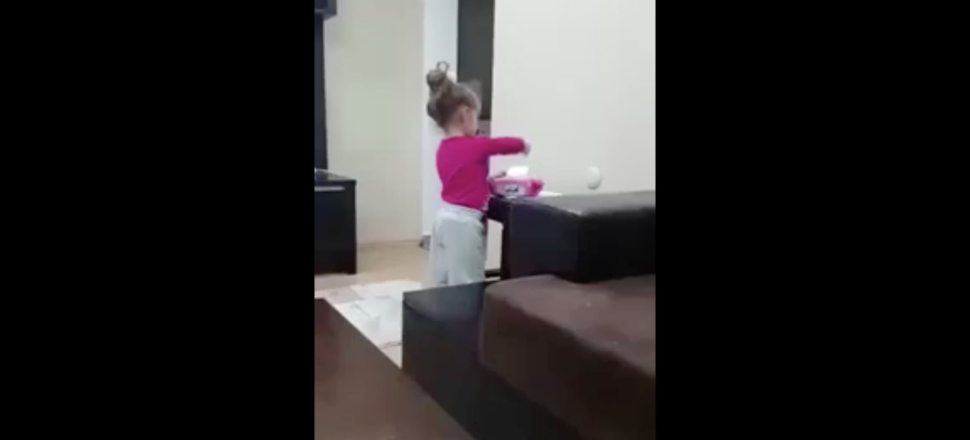'Sen Fenerlisin' deyince ağlamaya başlayan ufaklık...