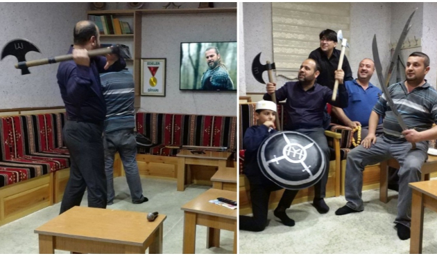 Diriliş'i izlemiyor, adeta yaşıyorlar!