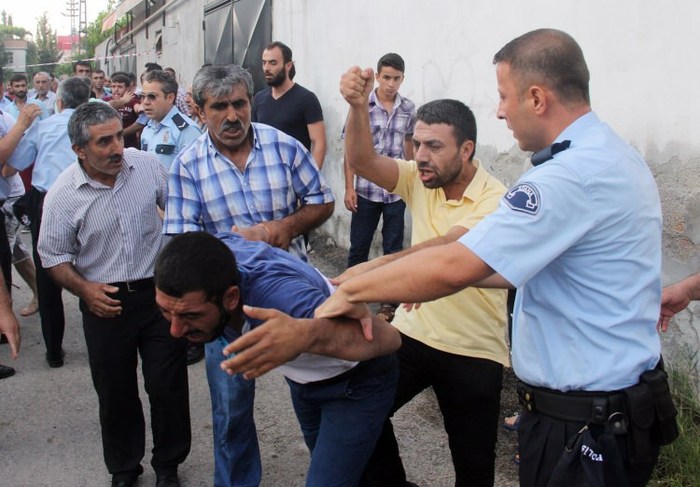 Adana'da korkunç patlama ve linç girişimi