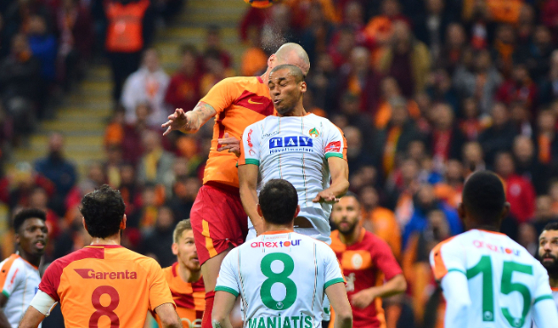 Galatasaray'a son dakika şoku!