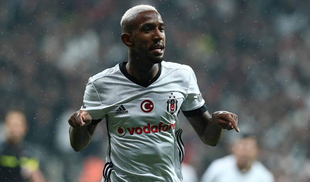 Derbi öncesi flaş Talisca kararı!