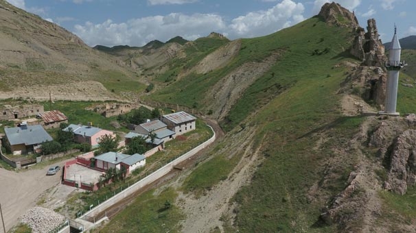 Sivas'ta şaşkına çeviren manzara
